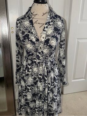 Limited Edition Conversations By Anthropologie Long Sleeve Printed Dress Size 2